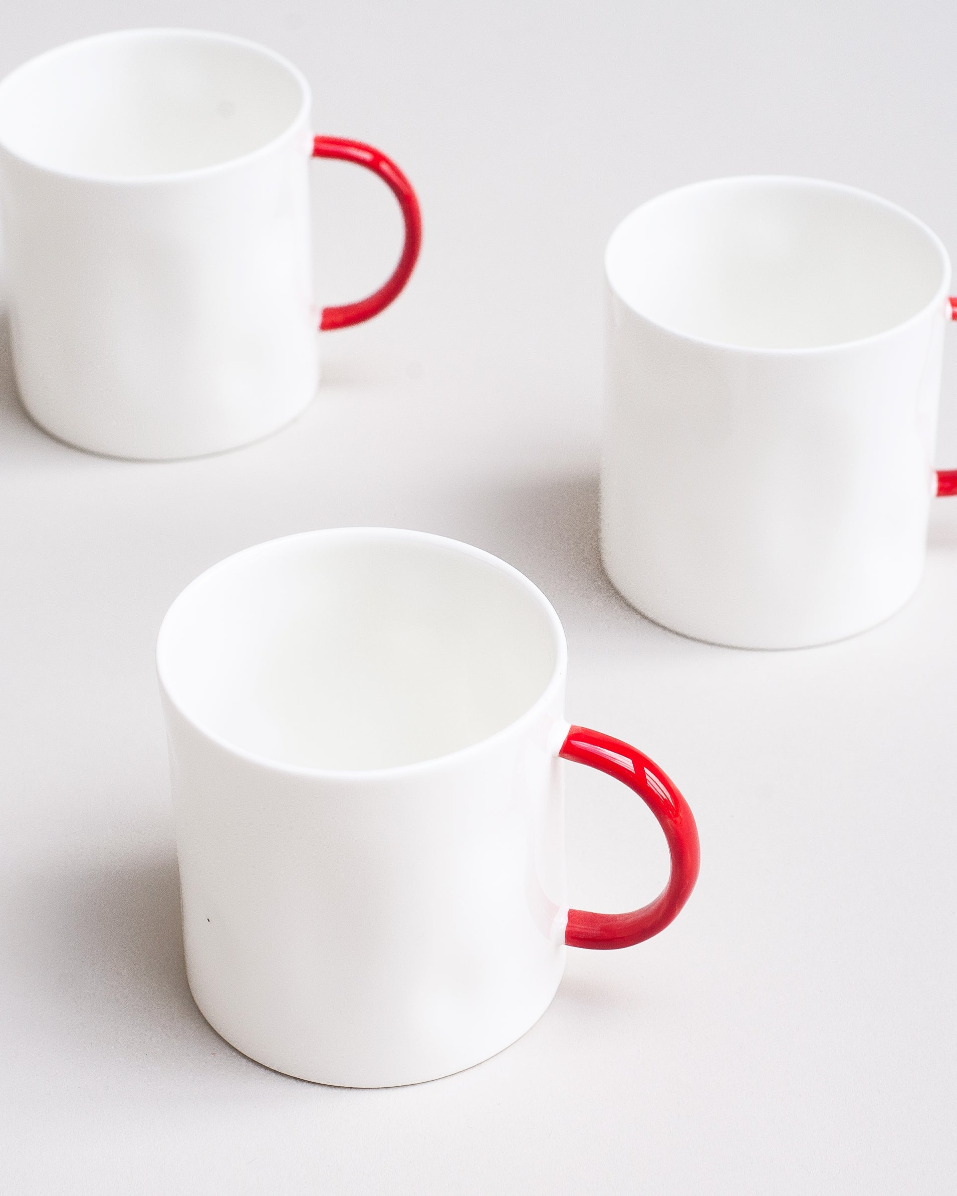 #colour_geranium red