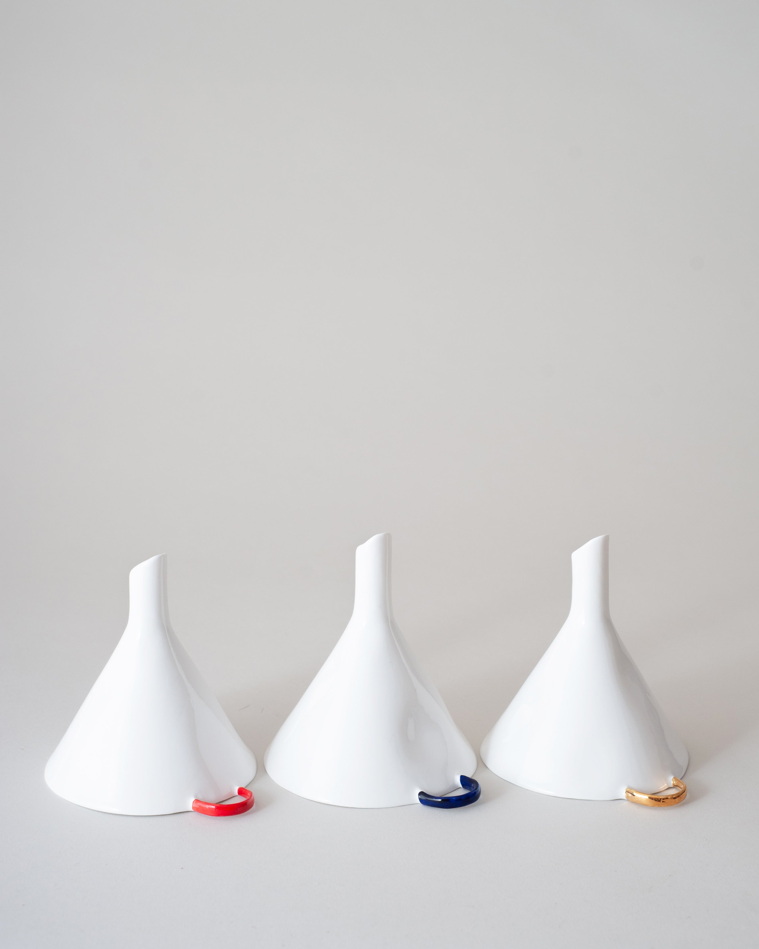 Funnel