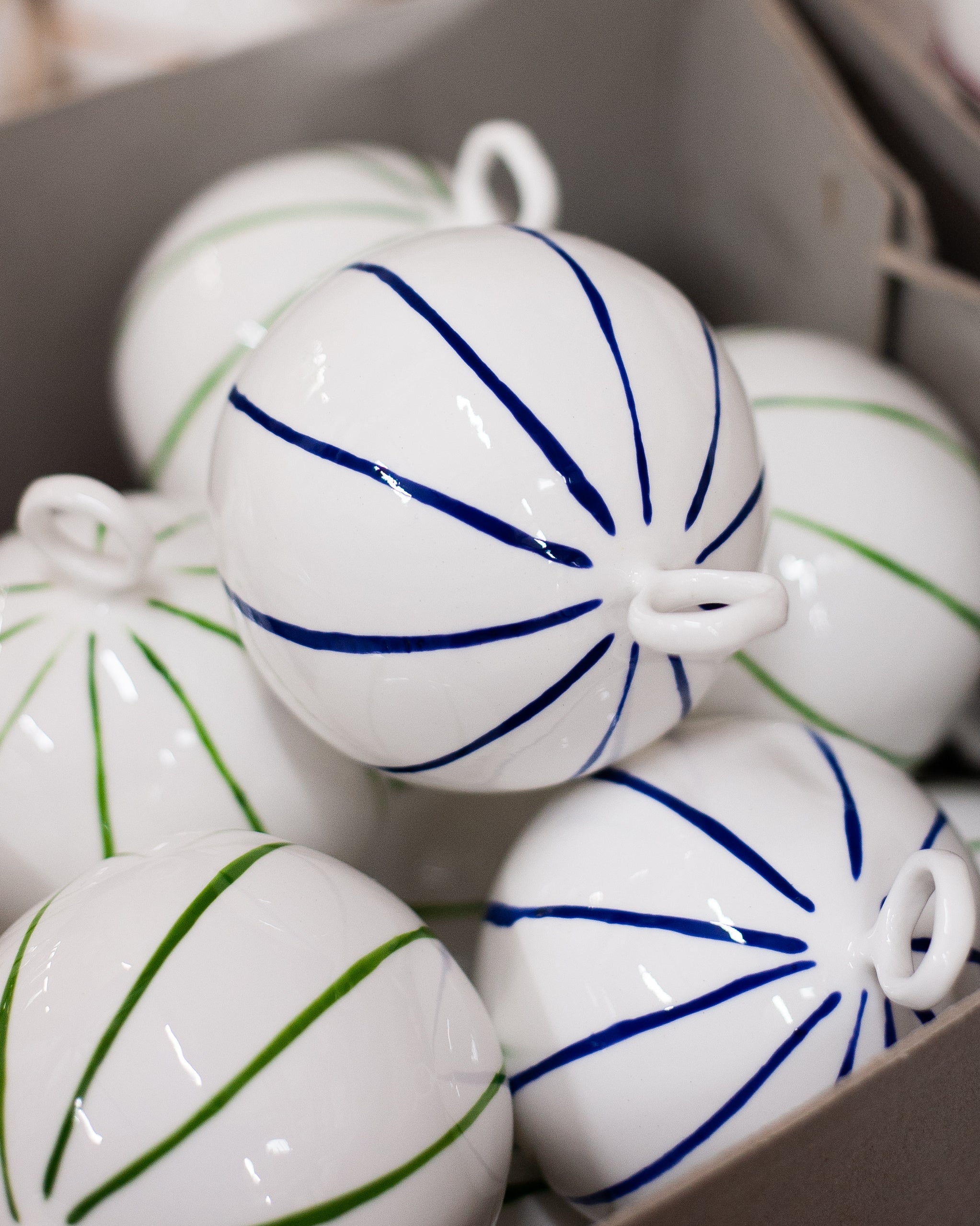 Fine Bone China Cobalt Bauble