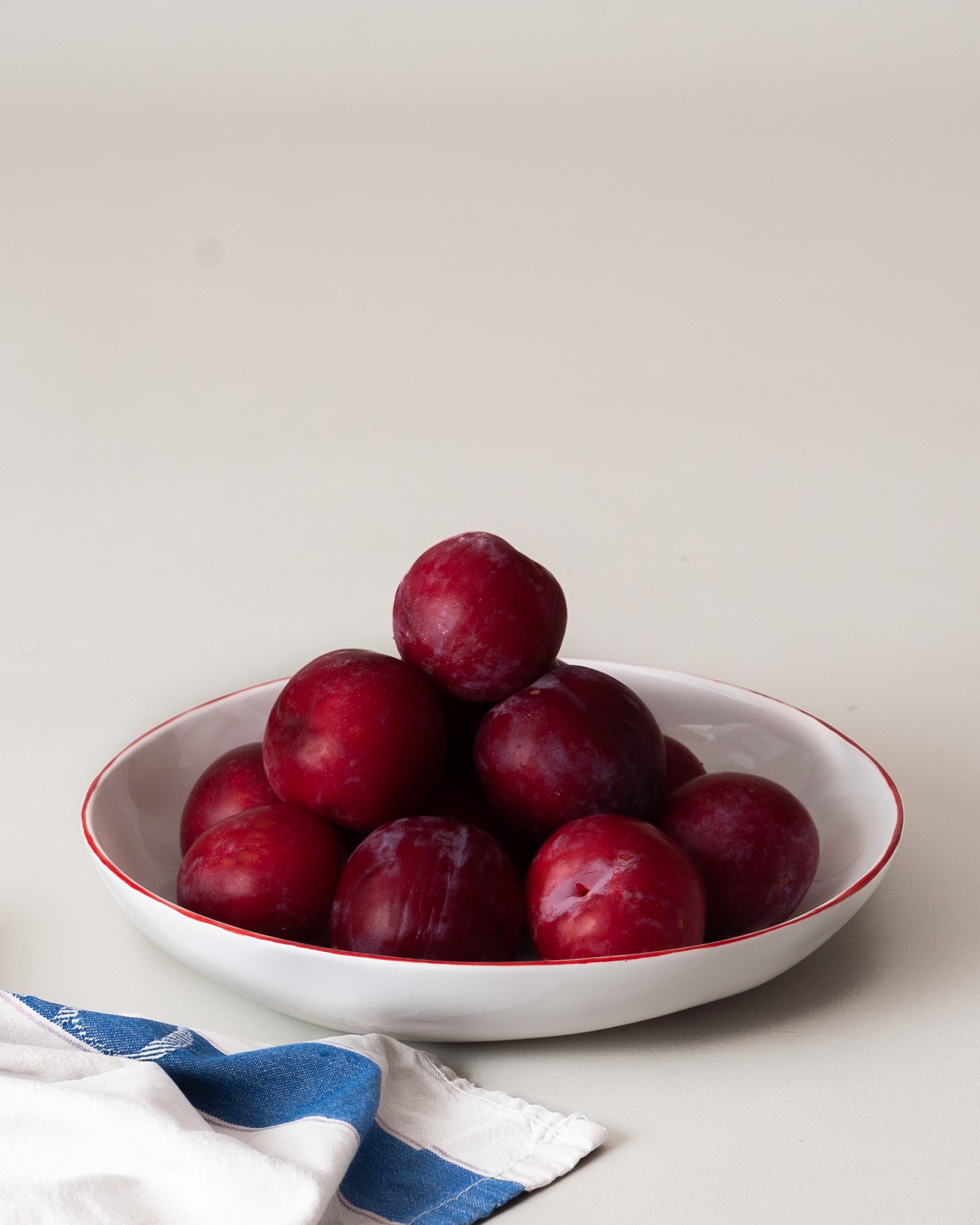 #colour_geranium red