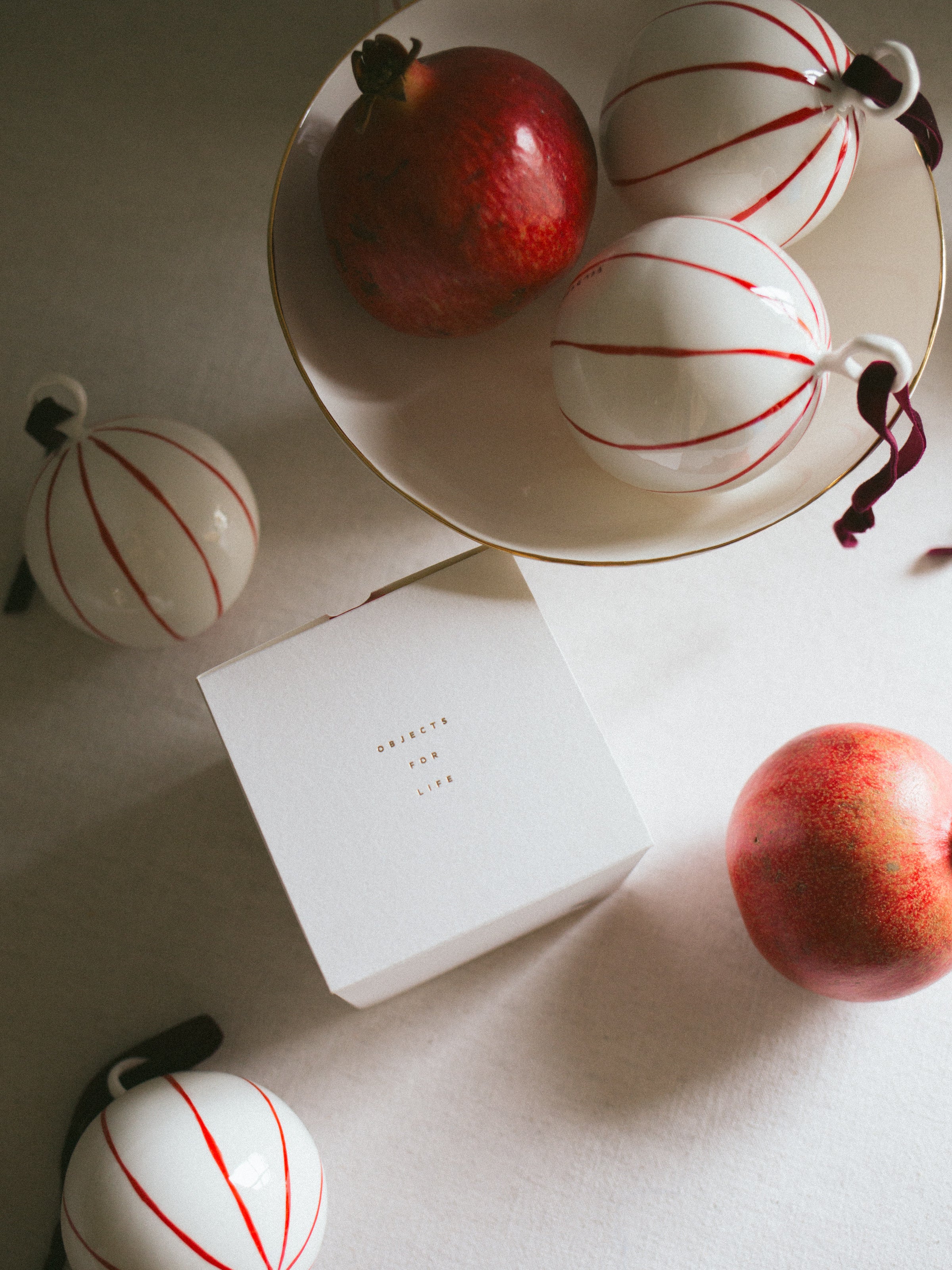 Fine Bone China Geranium Bauble