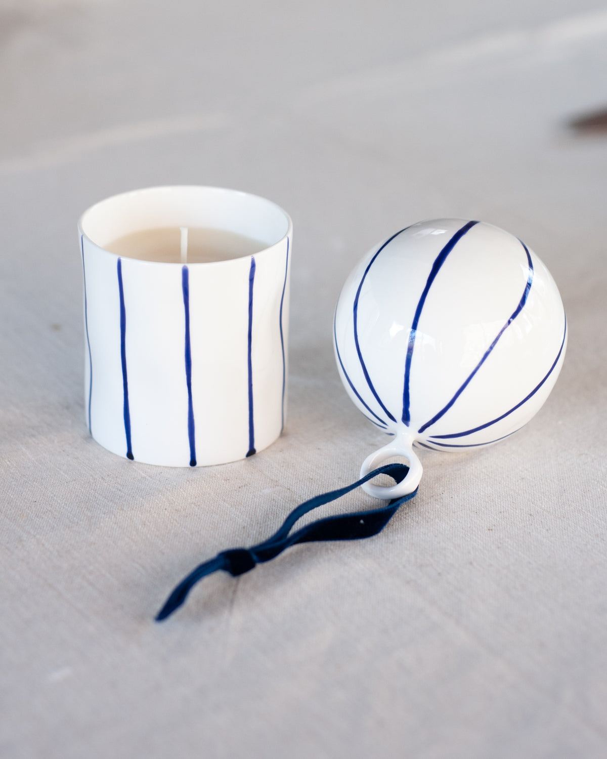 Fine Bone China Cobalt Bauble