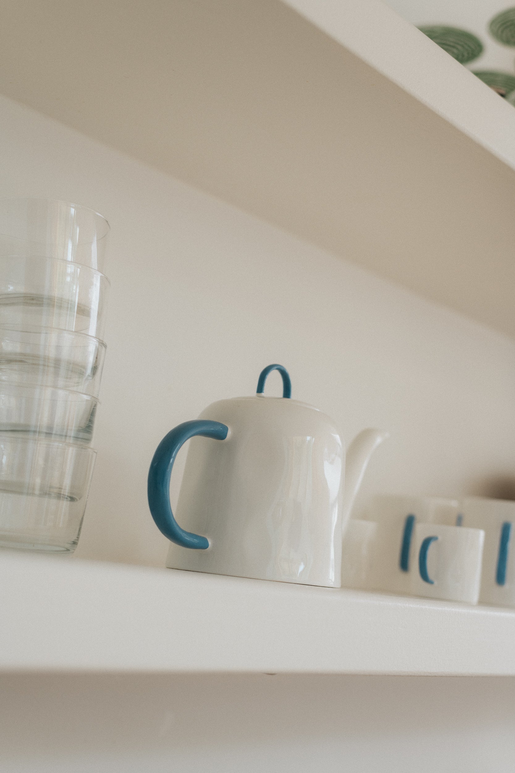 Feldspar x Lucy Williams Home Teapot (500ml)