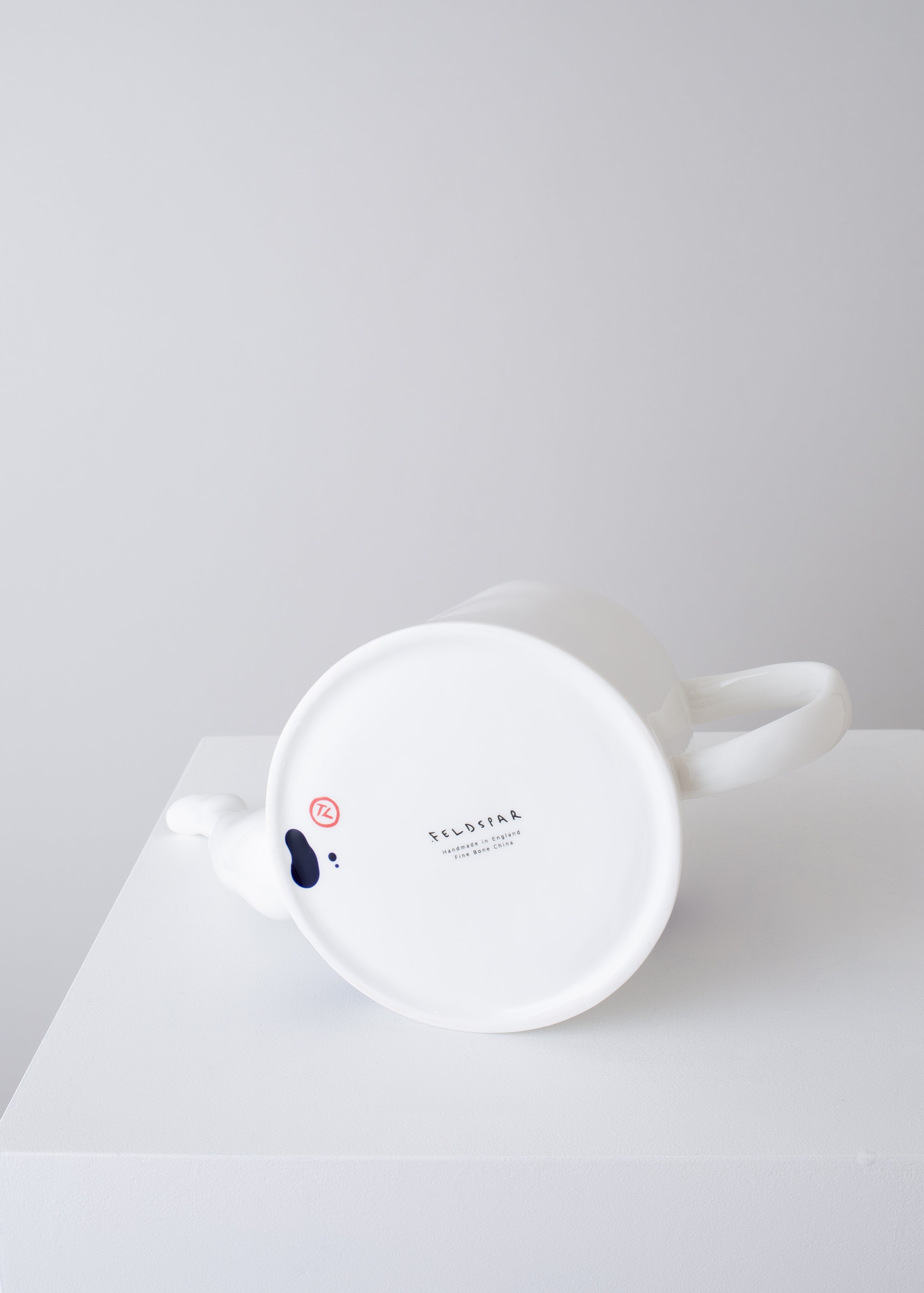 Tanya Ling x Feldspar Teapot (1l)